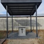 Nowa wiata na cmentarzu komunalnym przy ul. Bocznej Sanowej